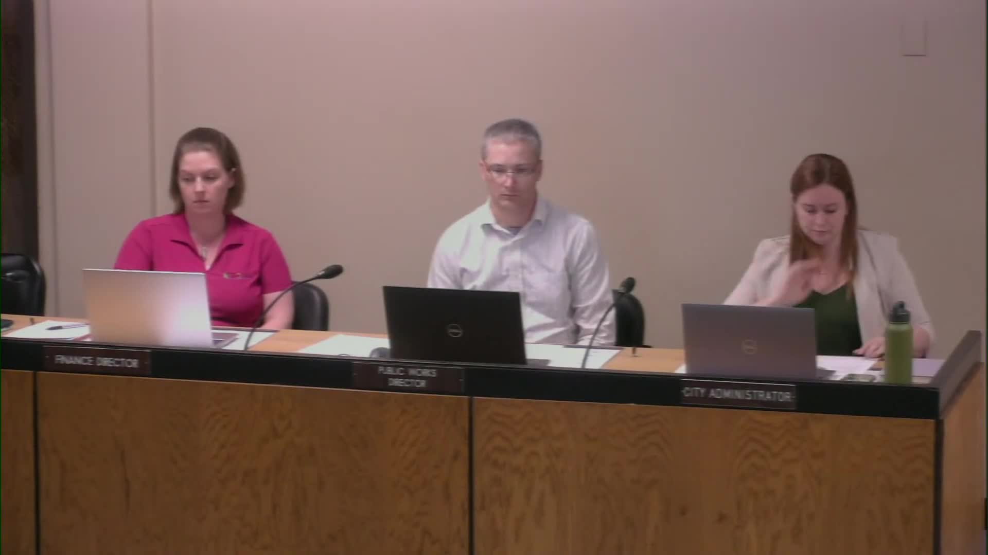 City Council explores middle school as potential government center site