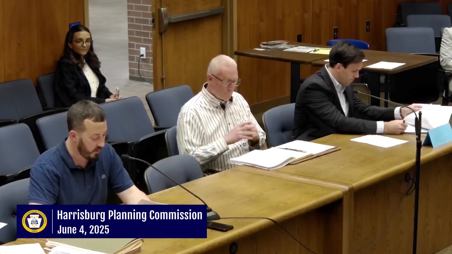 Harrisburg Downtown Improvement District requests larger signage for visibility at major intersection