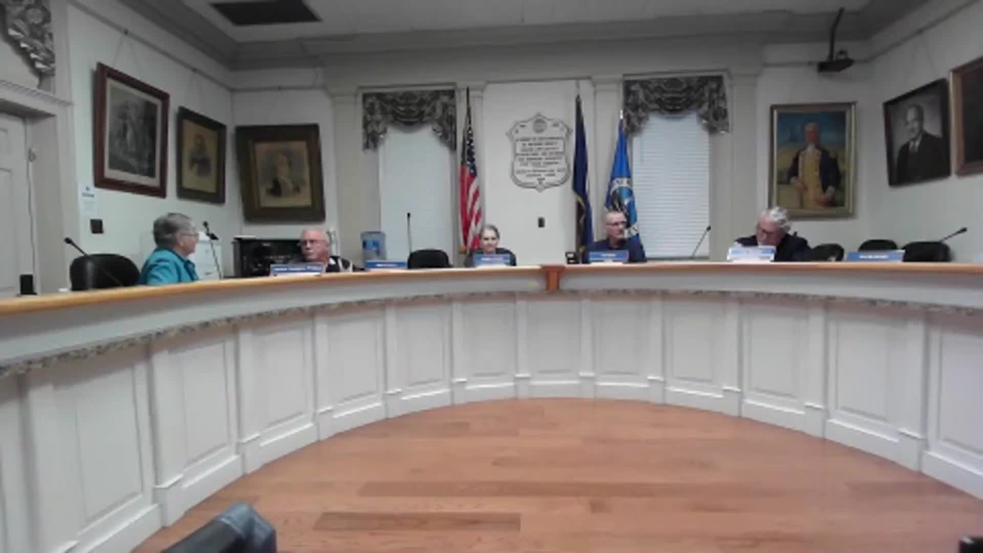 Mathews County board reconvenes, members verbally certify closed session and approve attorney engagement