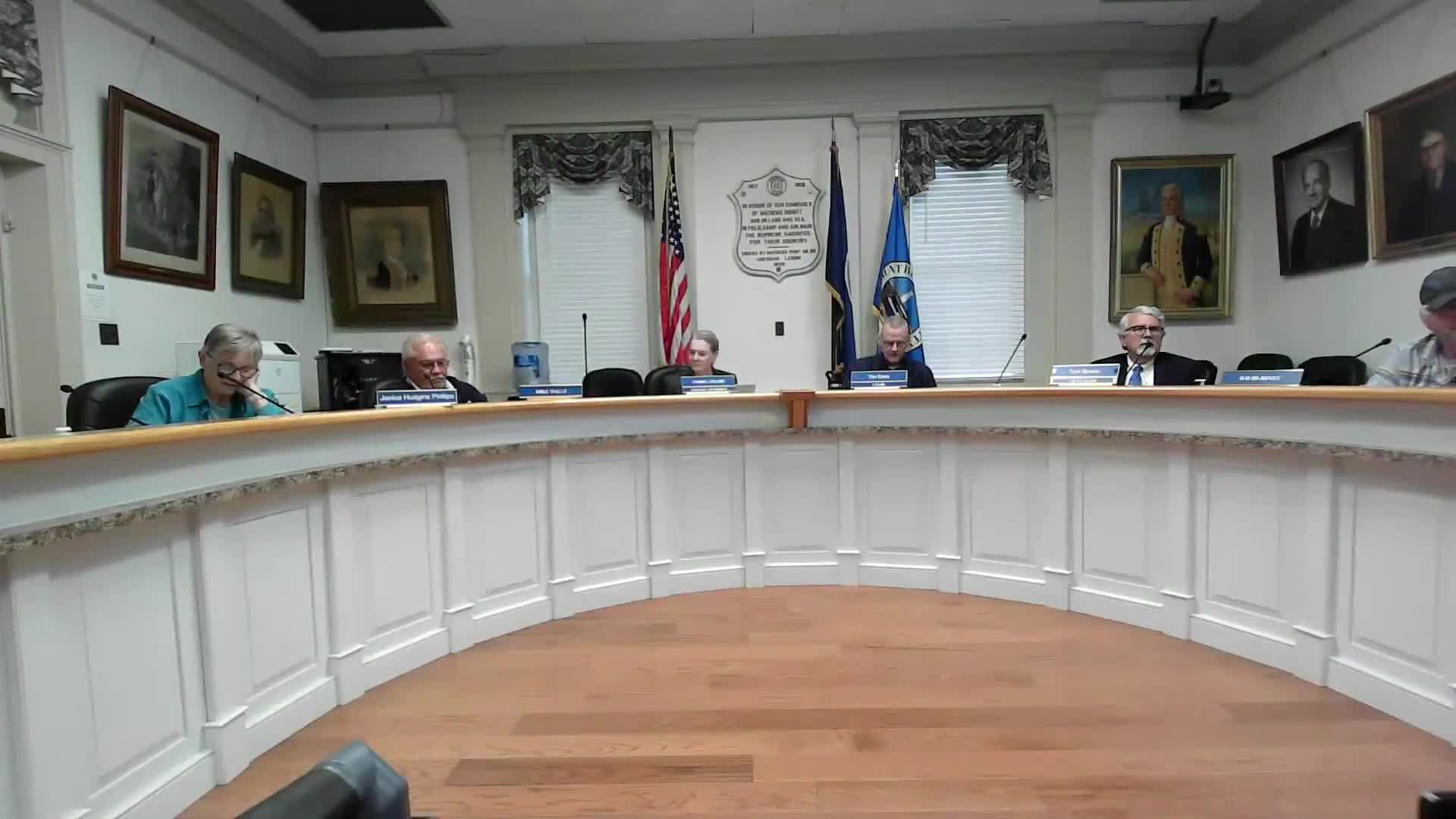 Mathews County supervisors approve agenda, move into closed session at May 28 special meeting