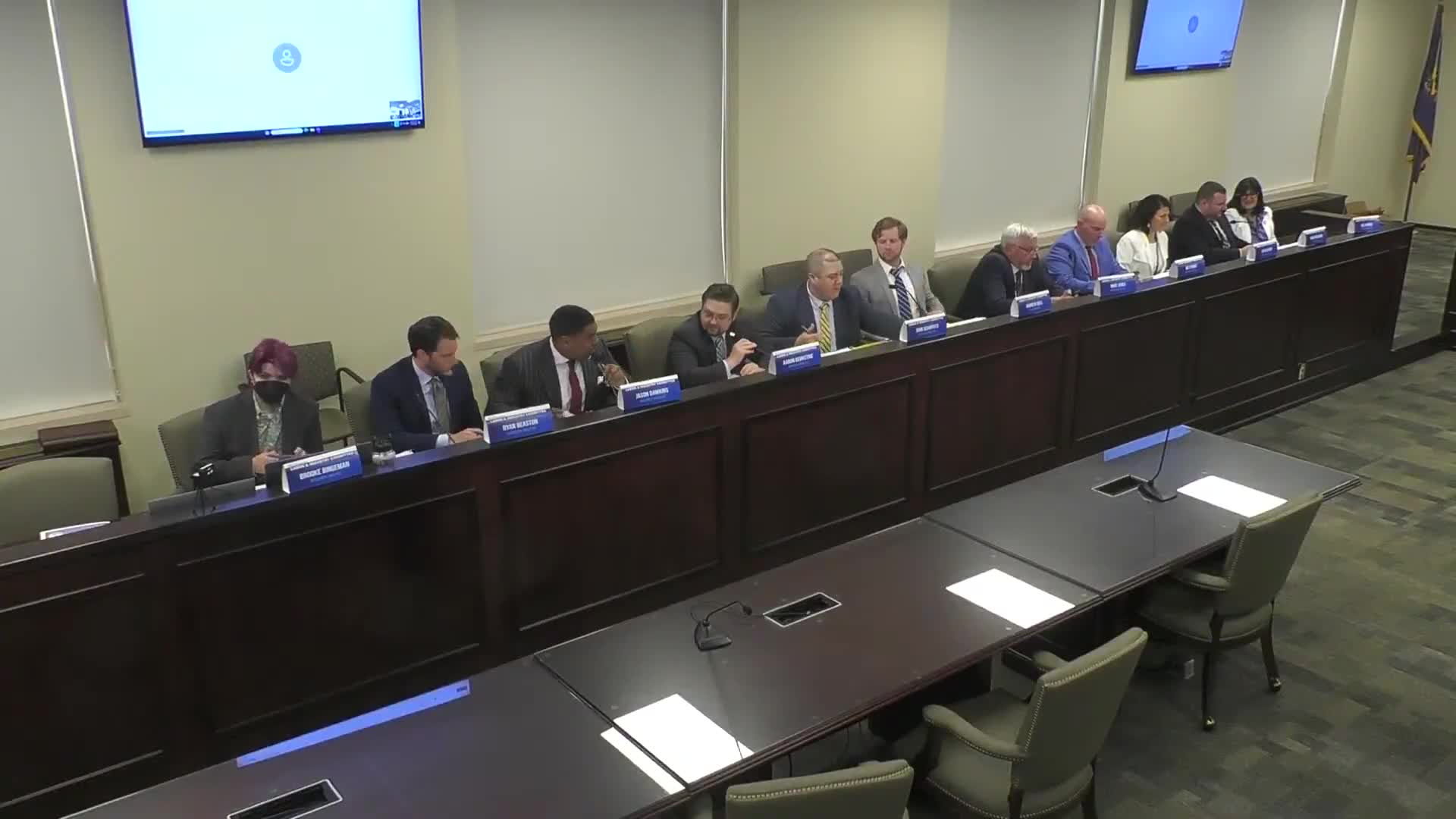 House Labor & Industry panel advances county-based minimum wage bill after heated debate