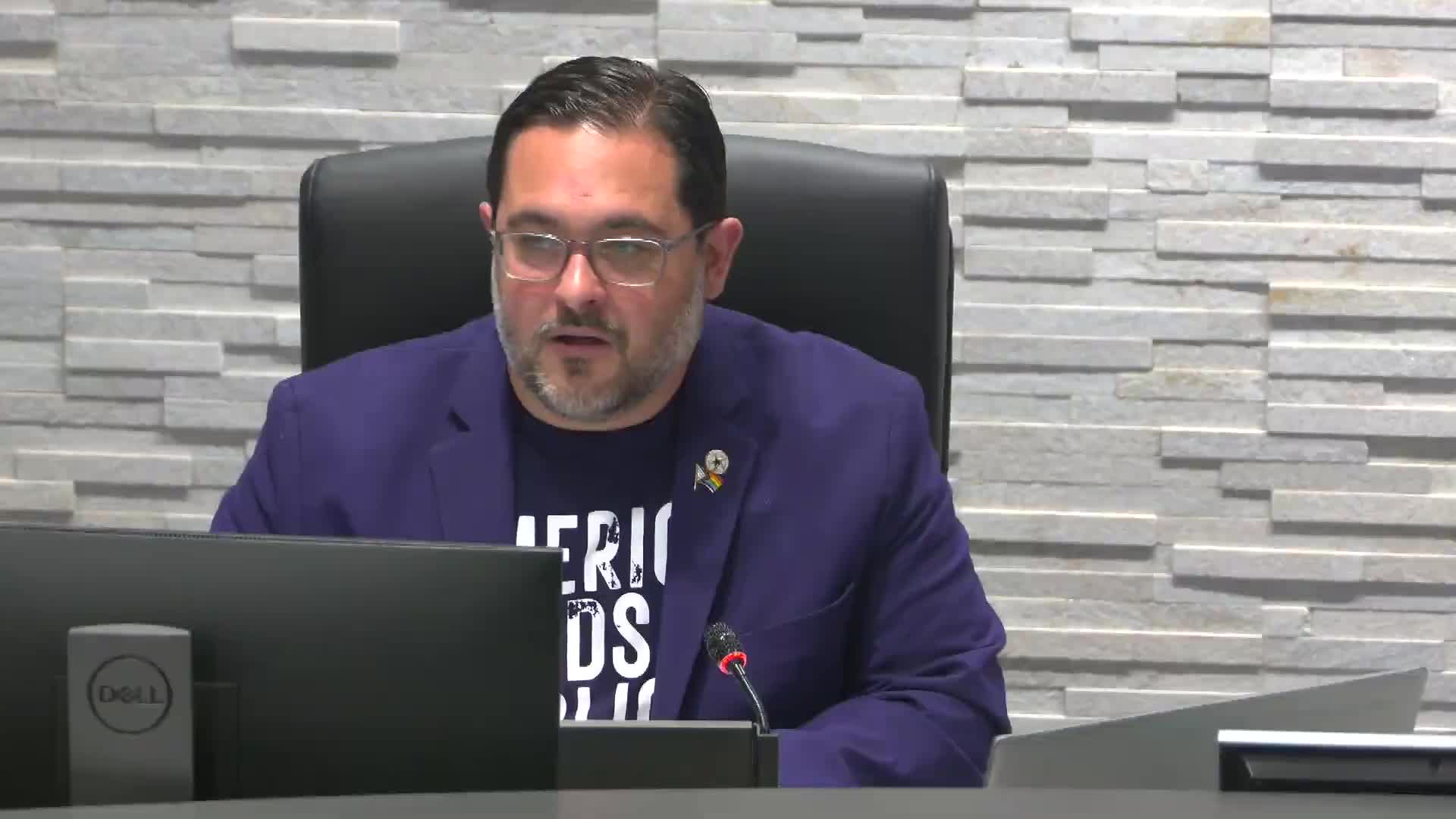 Arlington ISD appoints Doctor Brett Champion as chief schools officer