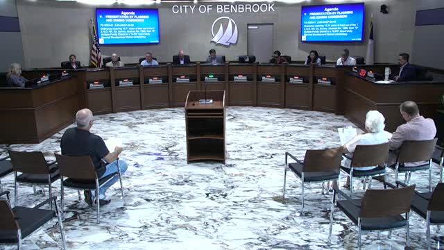 Benbrook council reviews rezoning for Maverick development residential lots