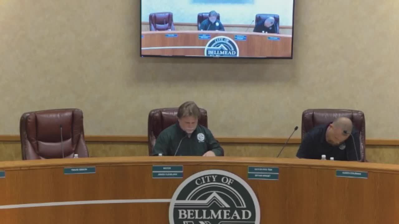City Council approves $11.5 car allowance and 4% raise for city manager