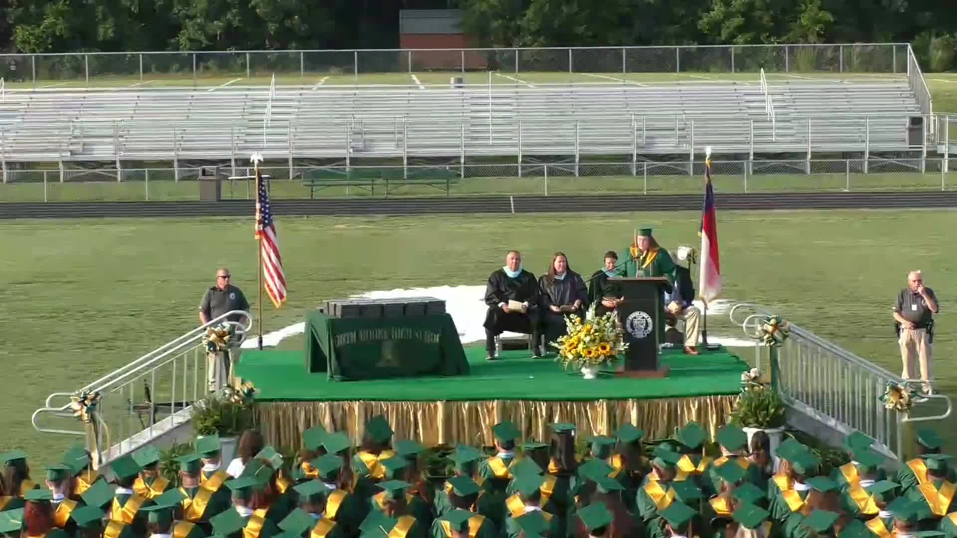 Graduation Speech Encourages Class of 2025 to Aim High and Work Hard