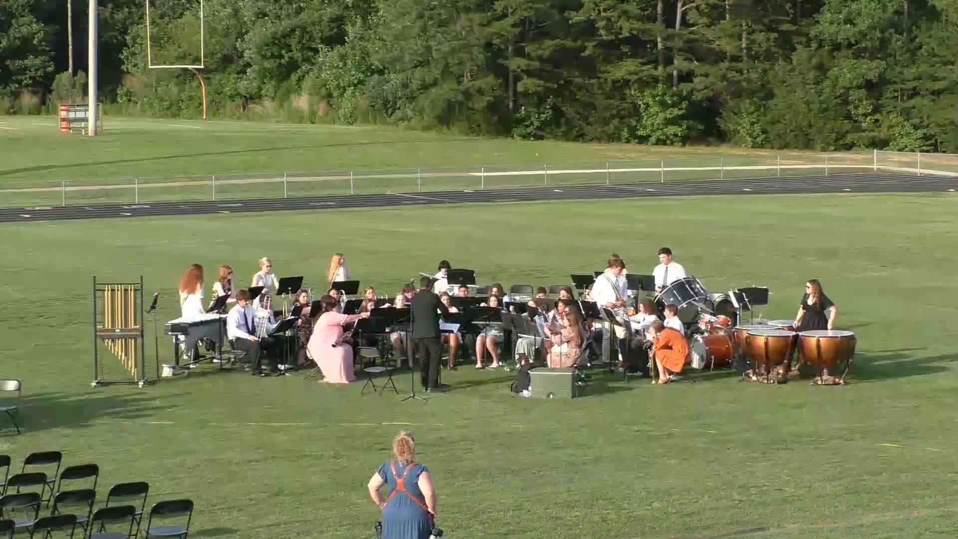 Northmore principal Joseph Patterson welcomes class of 2025 graduation ceremony