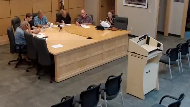 Owners seeking to re-side Galena homes with vinyl advised to appeal to City Council on hardship grounds