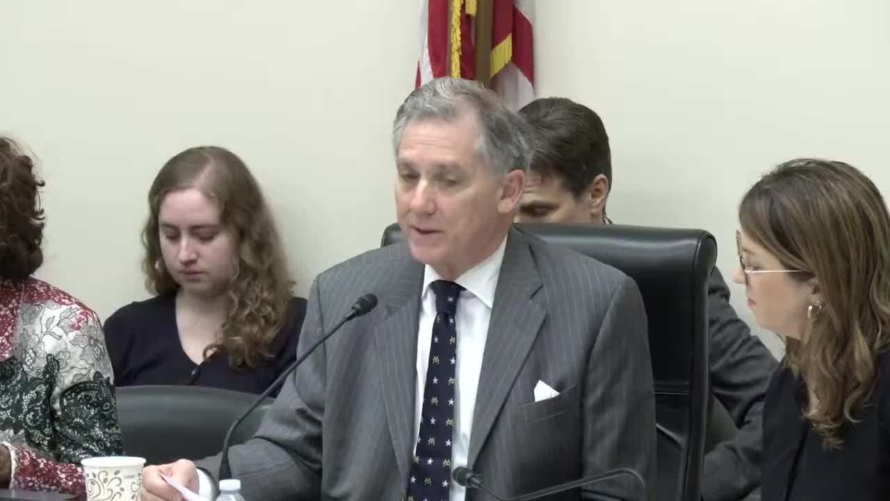 House Committee addresses digital asset regulation amid bipartisan support for Clarity Act