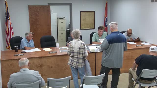 Community member disputes property claims at Wilson County Road Commission meeting