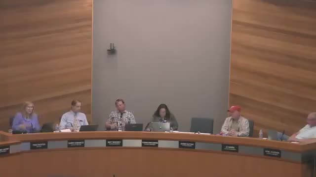 City Council debates public perception of mayoral roles during protocol review