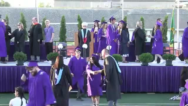 Local School Celebrates Achievements of Graduating Students in Ceremony