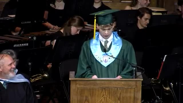 Class of 2025 celebrates achievements and gratitude at graduation ceremony