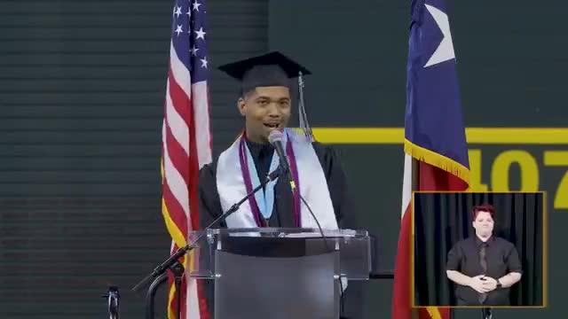 Graduation Ceremony celebrates Class of 2025 with heartfelt speeches and gratitude