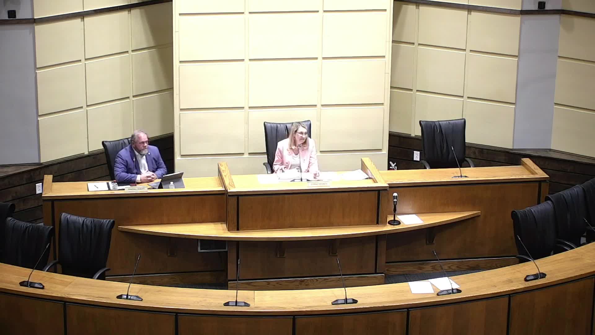 John Kelly addresses Mobile County Commission opposition to dirt pit near Belmont Park