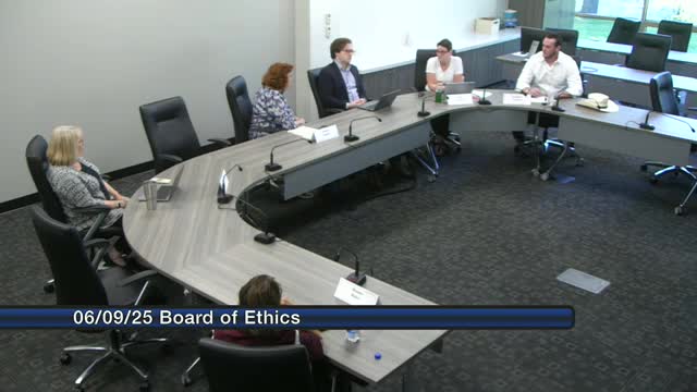 City Council reviews sanctions for frivolous complaints against elected officials