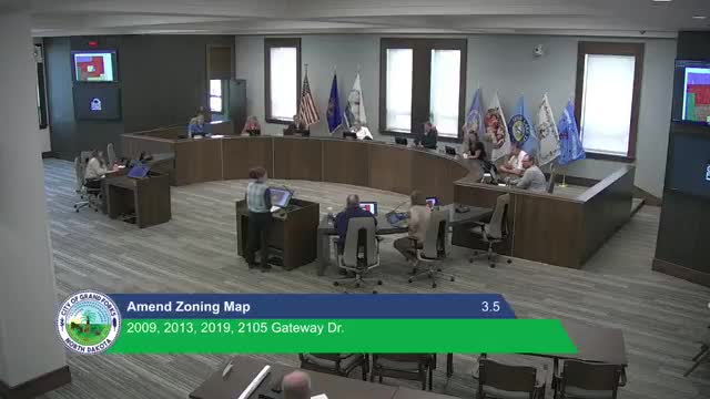 Commission rezones four Gateway Drive lots to B‑3 so nonprofit center can expand