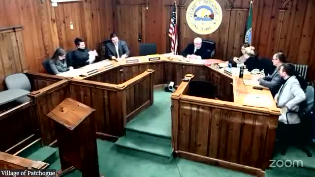 Patchogue hearing on PB & Goose request to lift covenants for parking stalls adjourned after residents, attorney raise environmental and process concerns