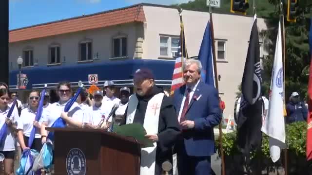 Memorial Day prayer honors fallen soldiers and their sacrifice for freedom