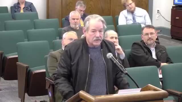 Residents raise traffic concerns over proposed housing development on Old Bridge Road