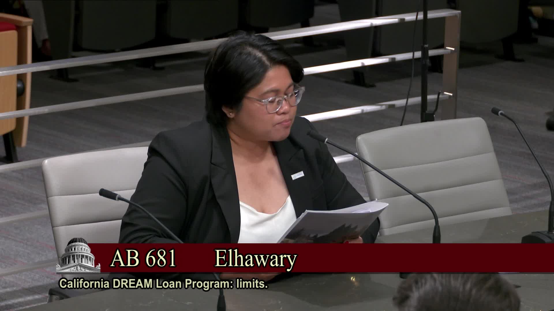 California committee supports expanding Dream Loan program for undocumented students