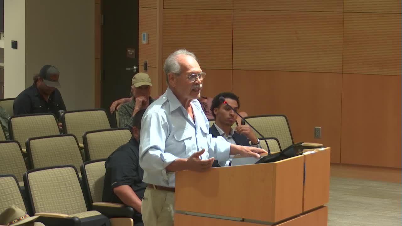 Community discussion emphasizes unconditional love of animals in neighborhood