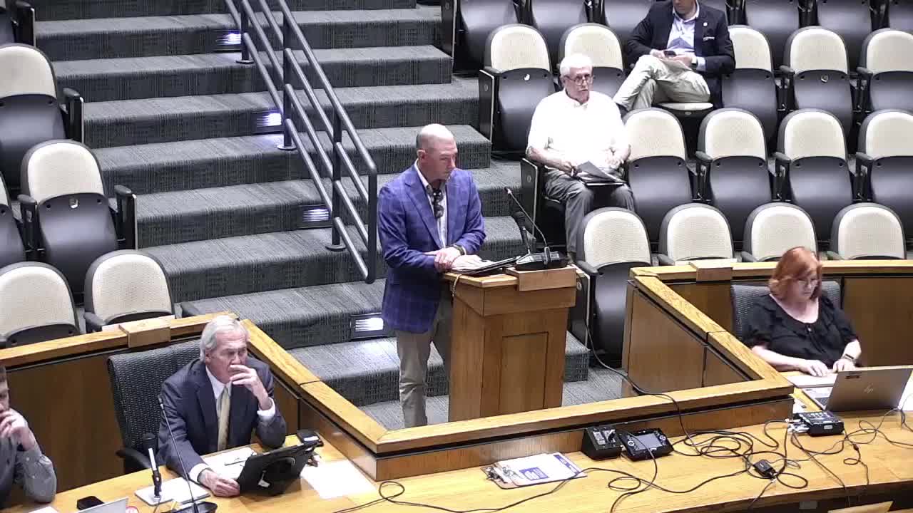 Commission keeps zoning at B-3 for 813 Lakeside Drive rather than upzoning to I-1 for proposed self-storage