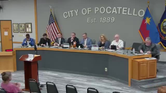 Residents press council on tennis facilities, video edits and public‑safety concerns during comments