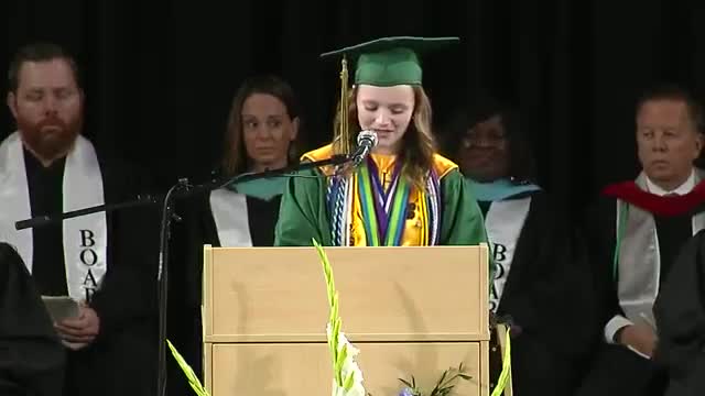 Graduates reflect on friendship and potential at commencement ceremony