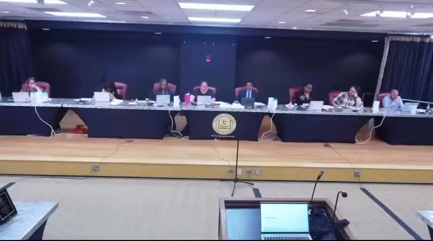 Chicago Tribune requests public records on Superintendent Henderson's employment contract