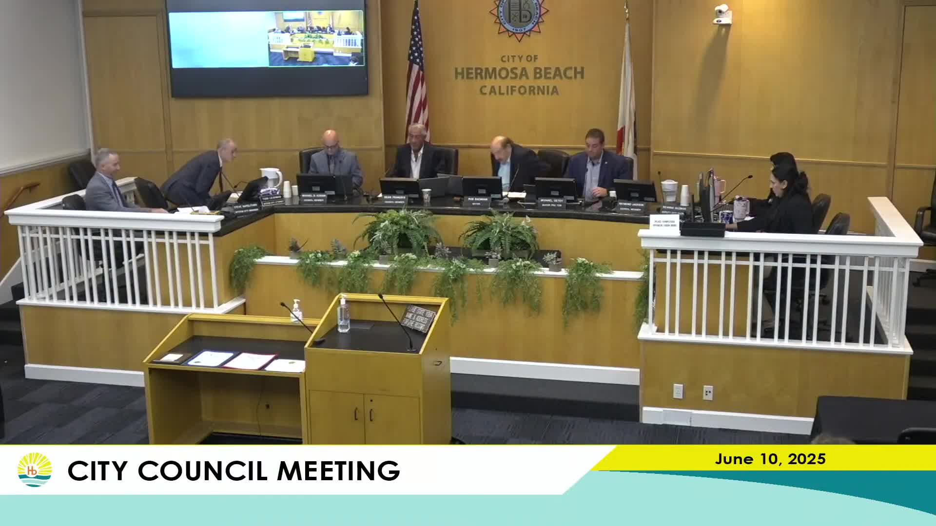 Hermosa Beach honors Jim Carlock's 25 years of dedicated community service