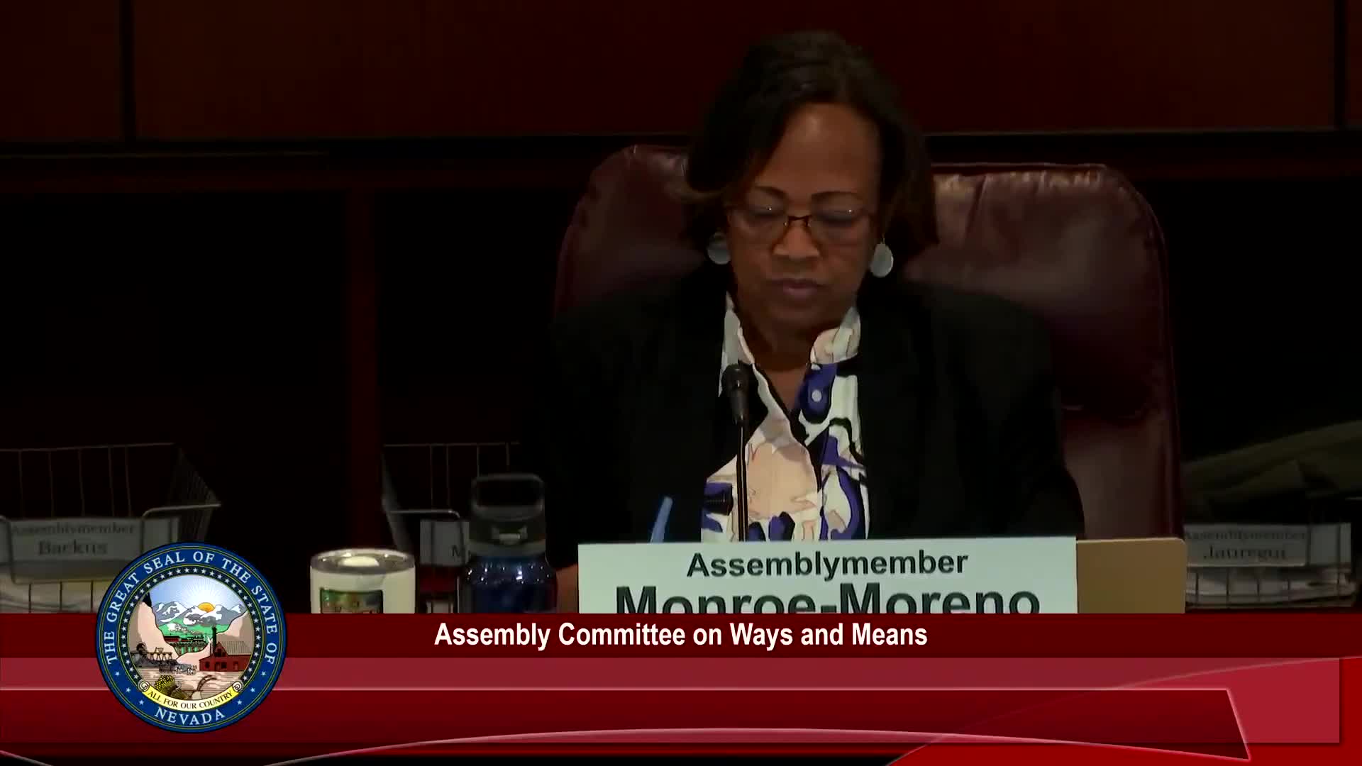 Senate bill 422 would require extra DMV hours ahead of elections; agency estimates $118,501 per year