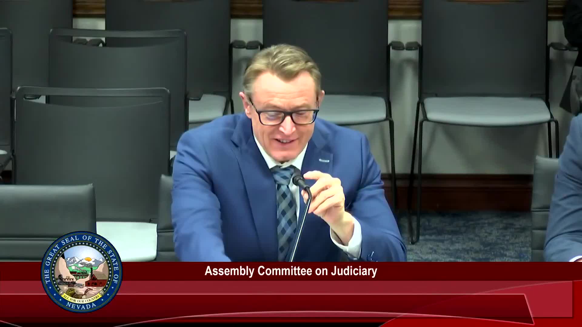 Committee backs SB 309 to toughen penalties and expand early evaluation for DUI offenders