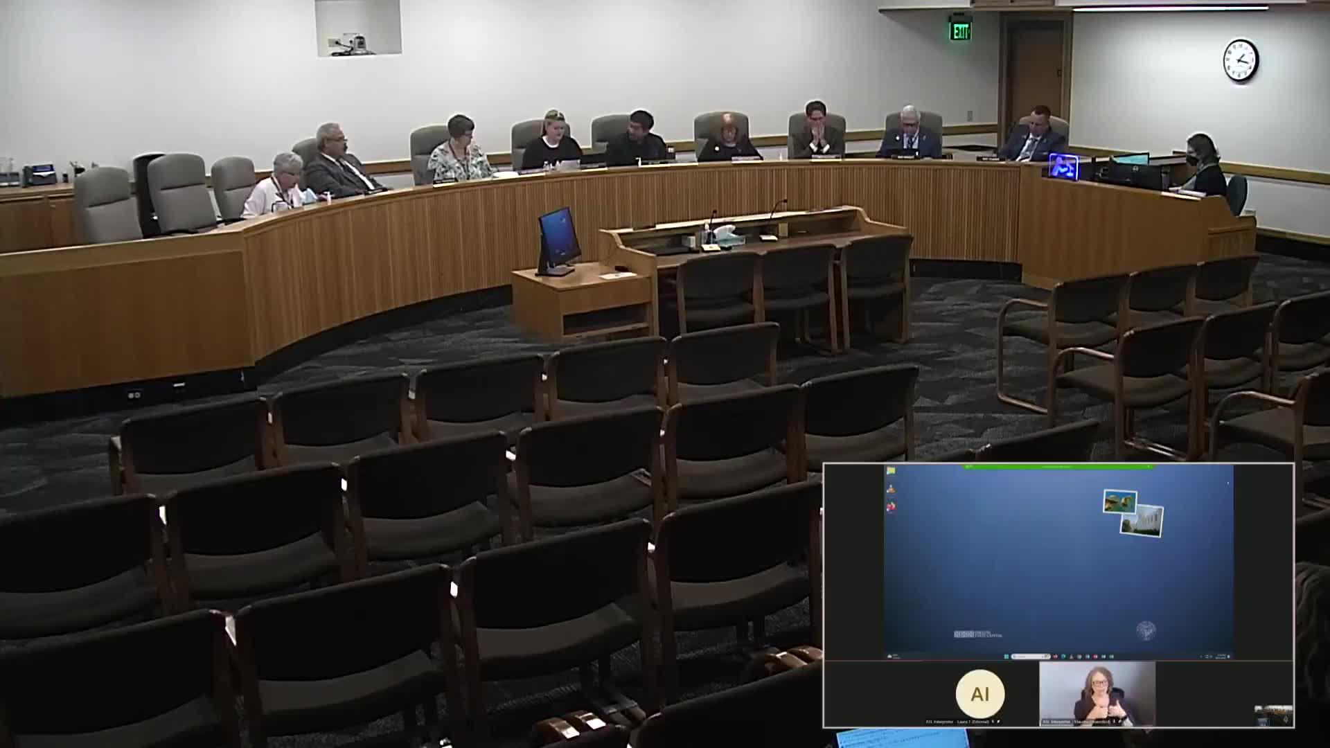 Subcommittee sends bill setting minimum grants for small districts to full committee