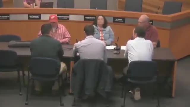 Environment committee reviews WRIA 9 interlocal agreement for salmon recovery