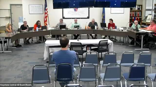 School board members question absence of contract for attorney David Lindsey's reappointment