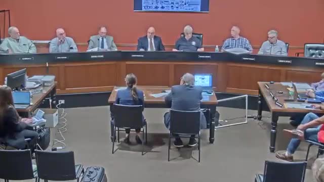 Residents voice concerns over lost privacy from applicant's property modifications