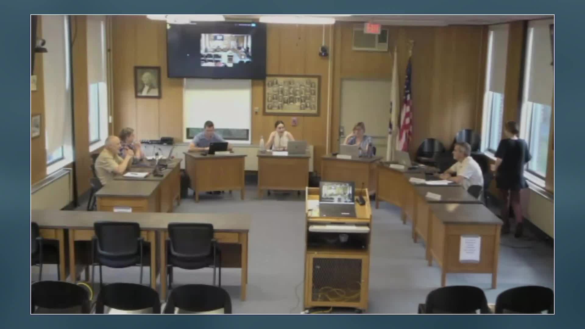 Resident Criticizes Planning Board for Approving Controversial High-Rise in Historic Neighborhood