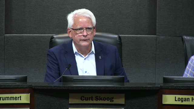 Doug Polson advocates for city ordinance enforcement at Lenexa council meeting