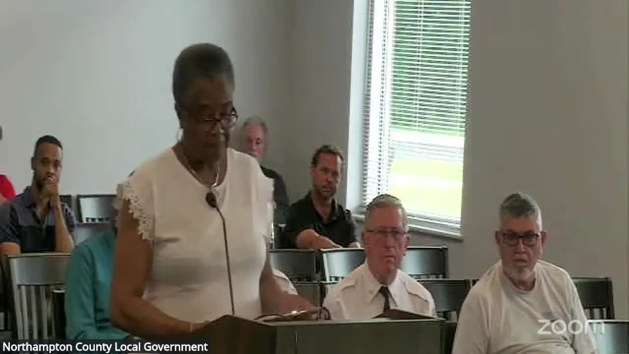 Community member voices concerns over Northampton County solar farm debris and noise