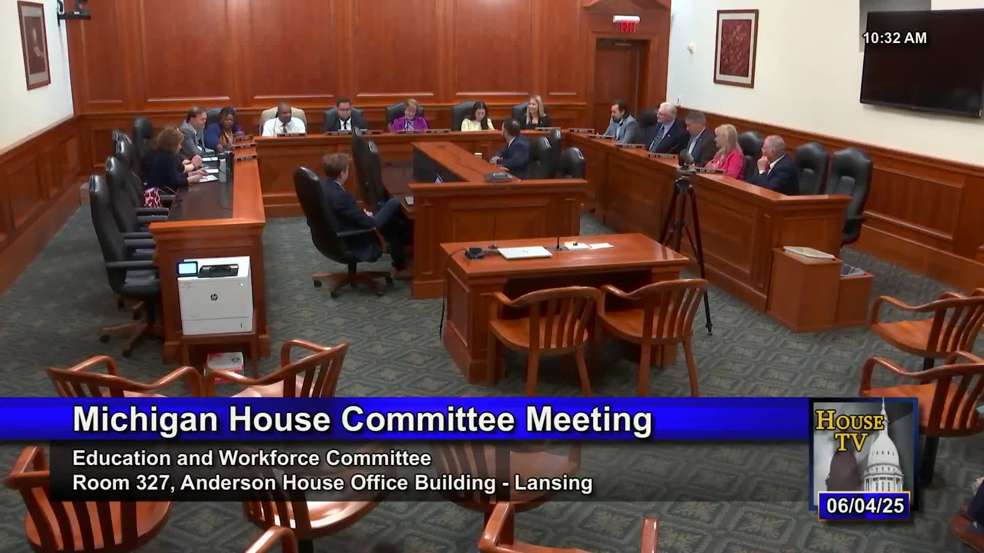 House Education and Workforce Committee reports House Bill 4367 with recommendation