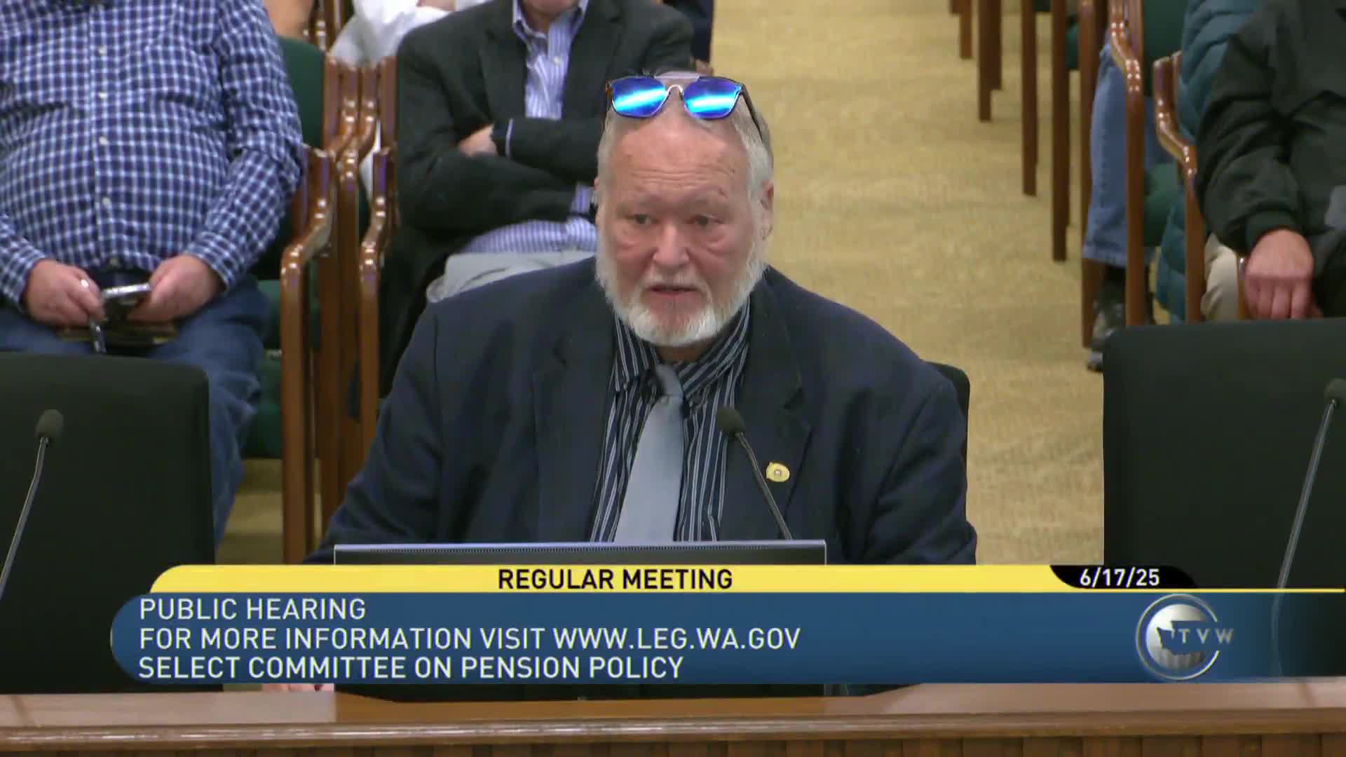 Retired Officers Urge Protection of LEOFF 1 Benefits in Centrada Meeting