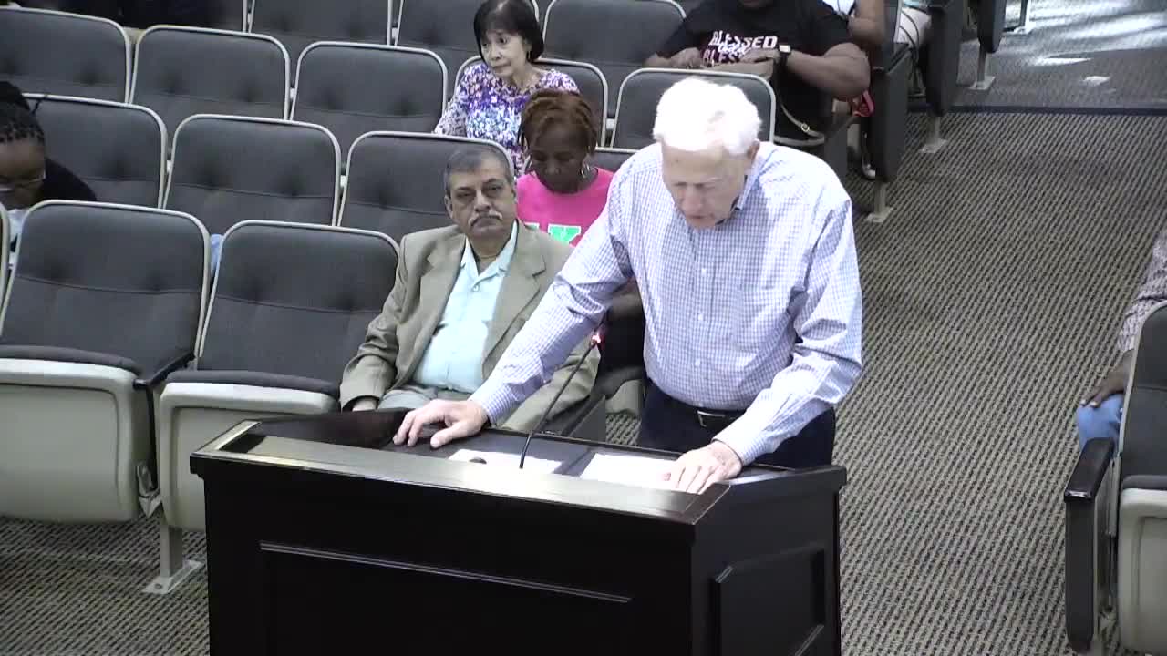 DeSoto residents urge city council to change Thorn Tree Golf Club ownership