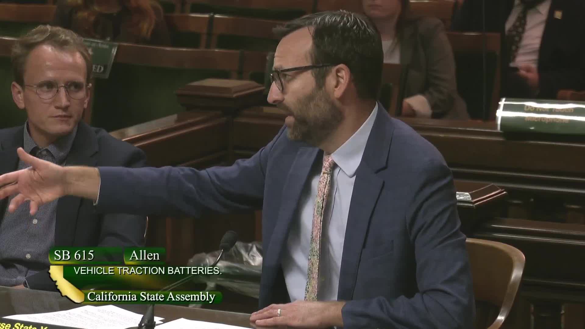 Senate bill aims to establish comprehensive battery recycling system in California