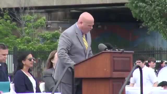 Mayor Christiansen addresses Malden High School Class of 2025 at graduation ceremony