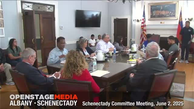 Finance committee advances temporary exterior-permit application fee waiver; keeps 12-month permit term