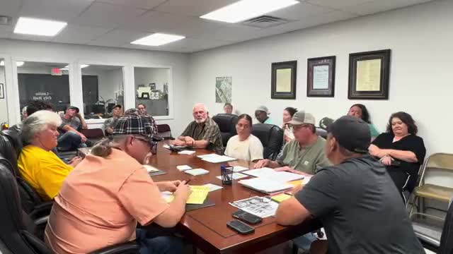 Leslie council approves hiring part‑time street worker; budget questions remain