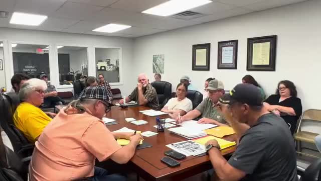 Leslie updates on sidewalks, parks, charging and sewer repairs; grants and utility relocations underway