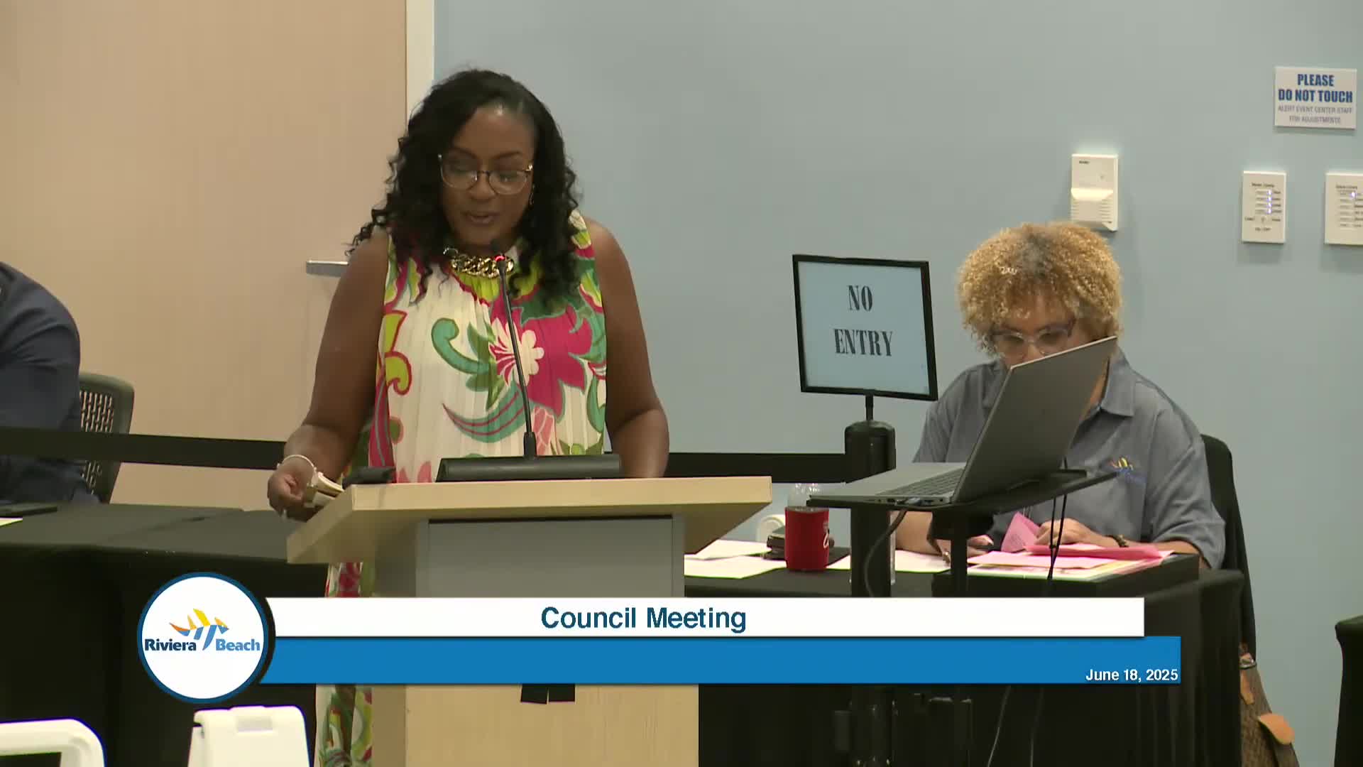Riviera Beach council meeting opens with prayer emphasizing unity and guidance
