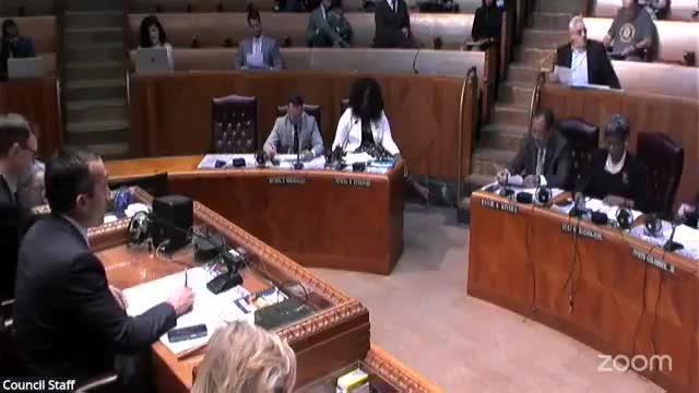 Applicant for 416 Waller says building serves mosque; council member schedules community meeting before special-use decision