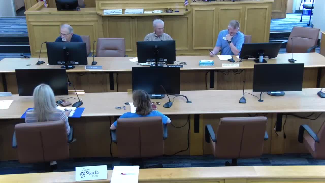 Walworth County transit committee reviews vehicle decals, descriptor options ahead of August launch